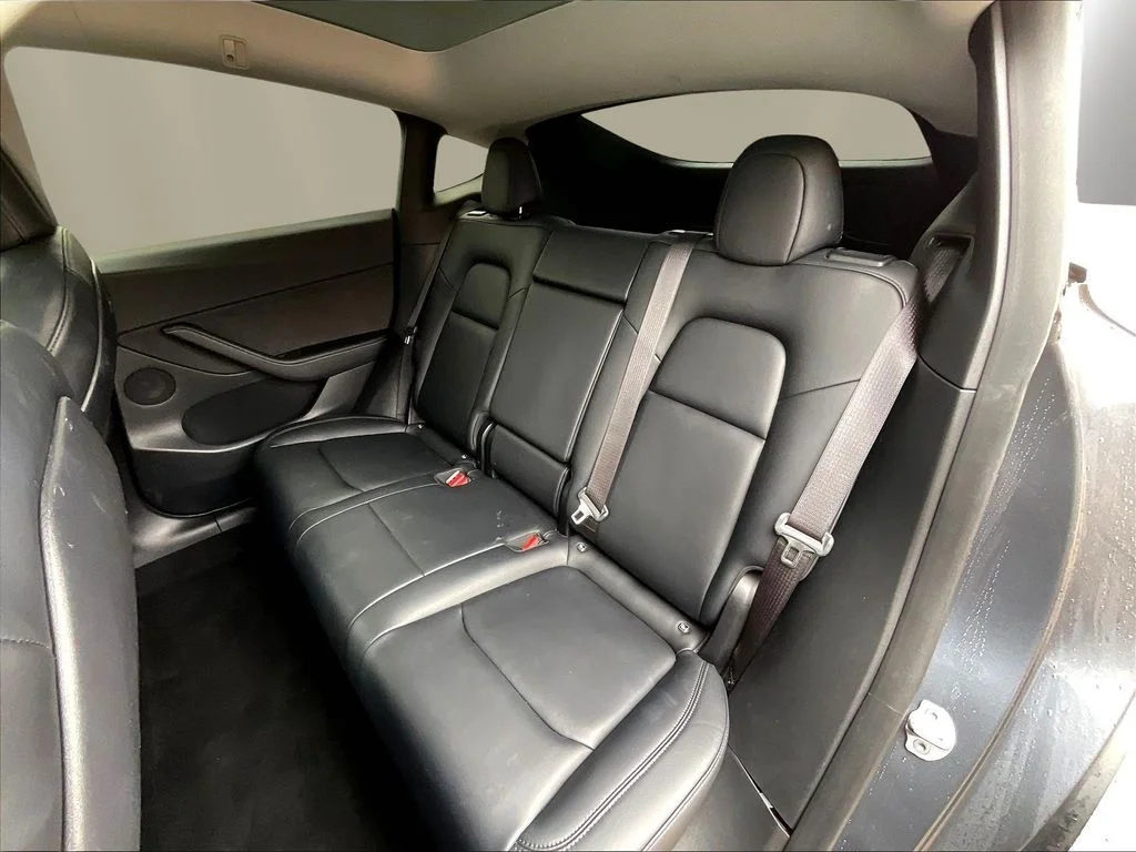 Used 2021 Green Tesla Long Range image 21
