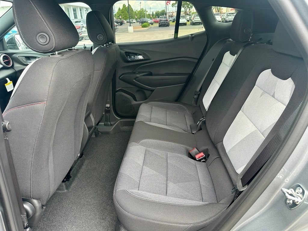 2026 Chevrolet Trax RS - Photo 19