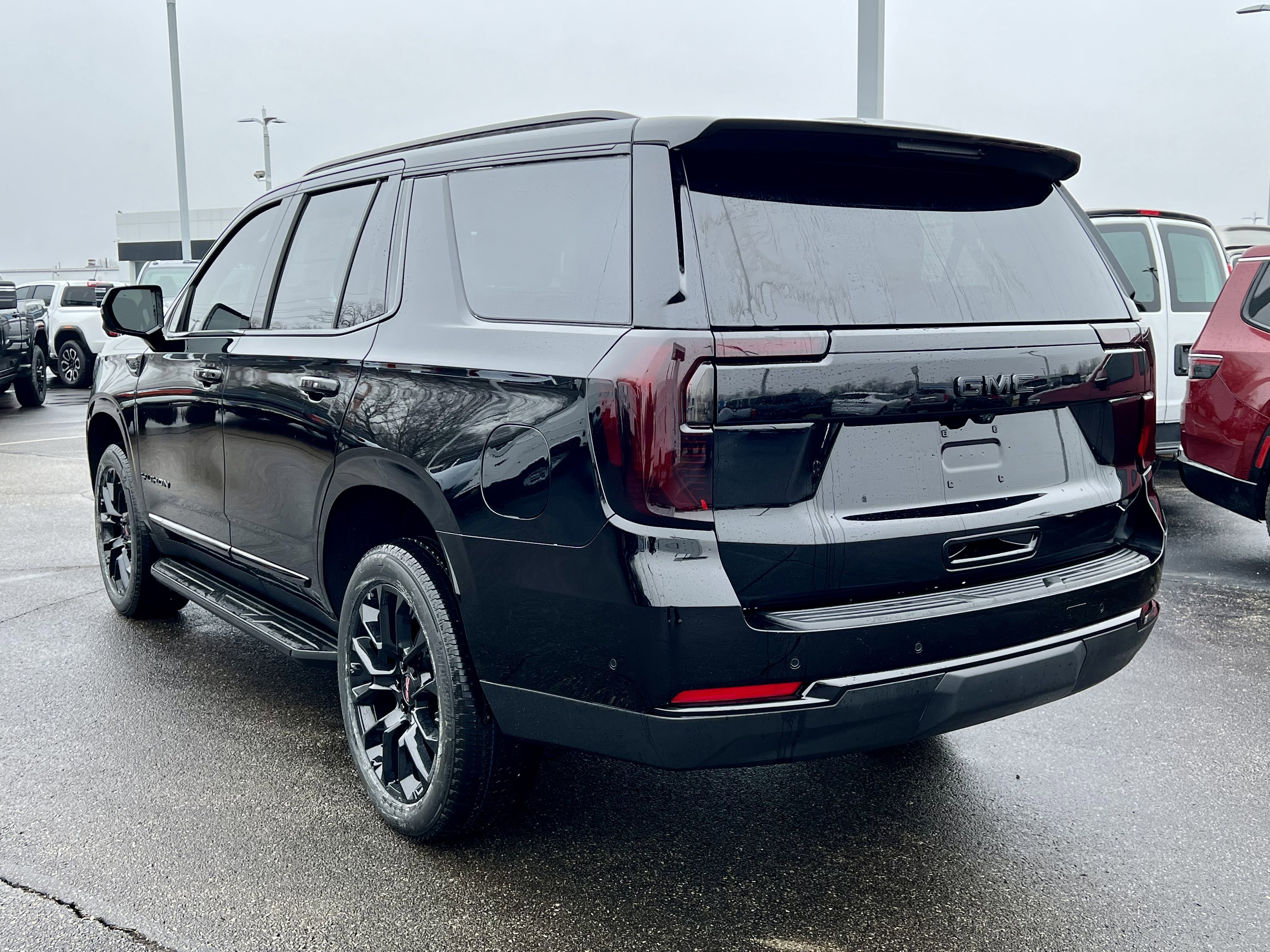 View vehicle photo 5