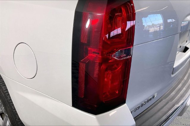 Used 2017 Beige Chevrolet Premier image 14