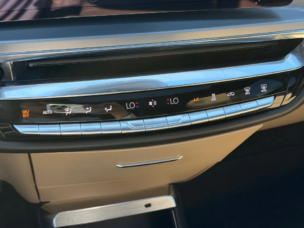 Used 2024 Silver Cadillac Luxury image 26