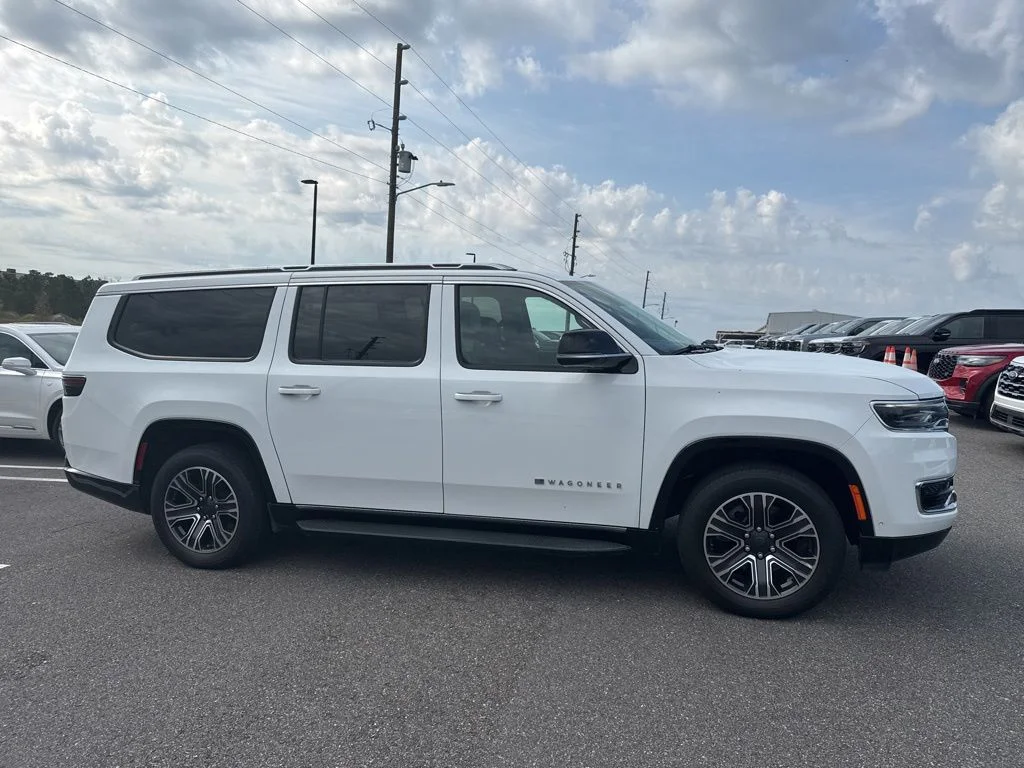 2024 Jeep Wagoneer L