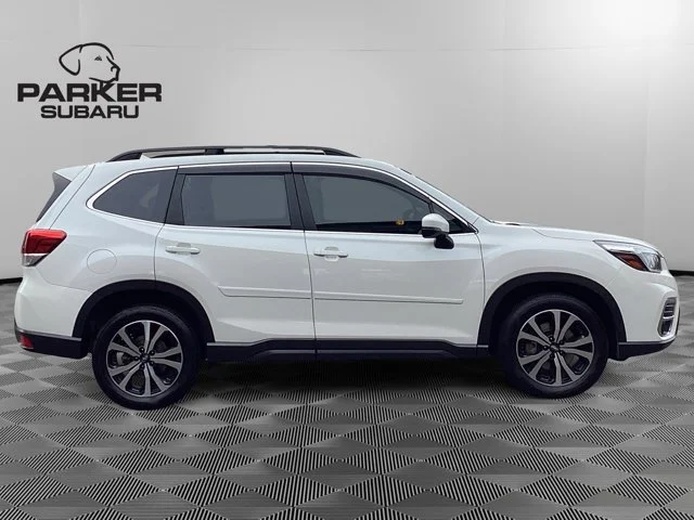 Used 2020 Crystal White Pearl Subaru Limited image 6
