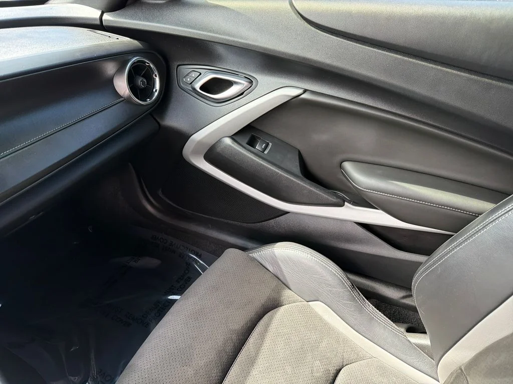 Used 2021 White Chevrolet SS image 29