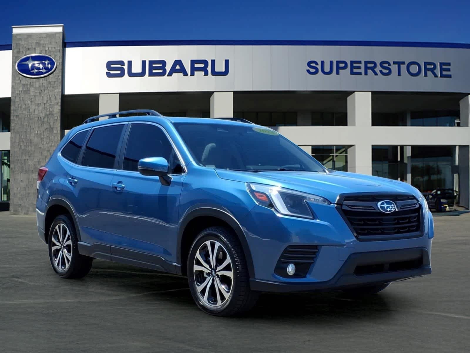 2023 Subaru Forester Limited's photo