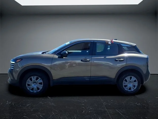 Used 2025 Brown Nissan S image 7