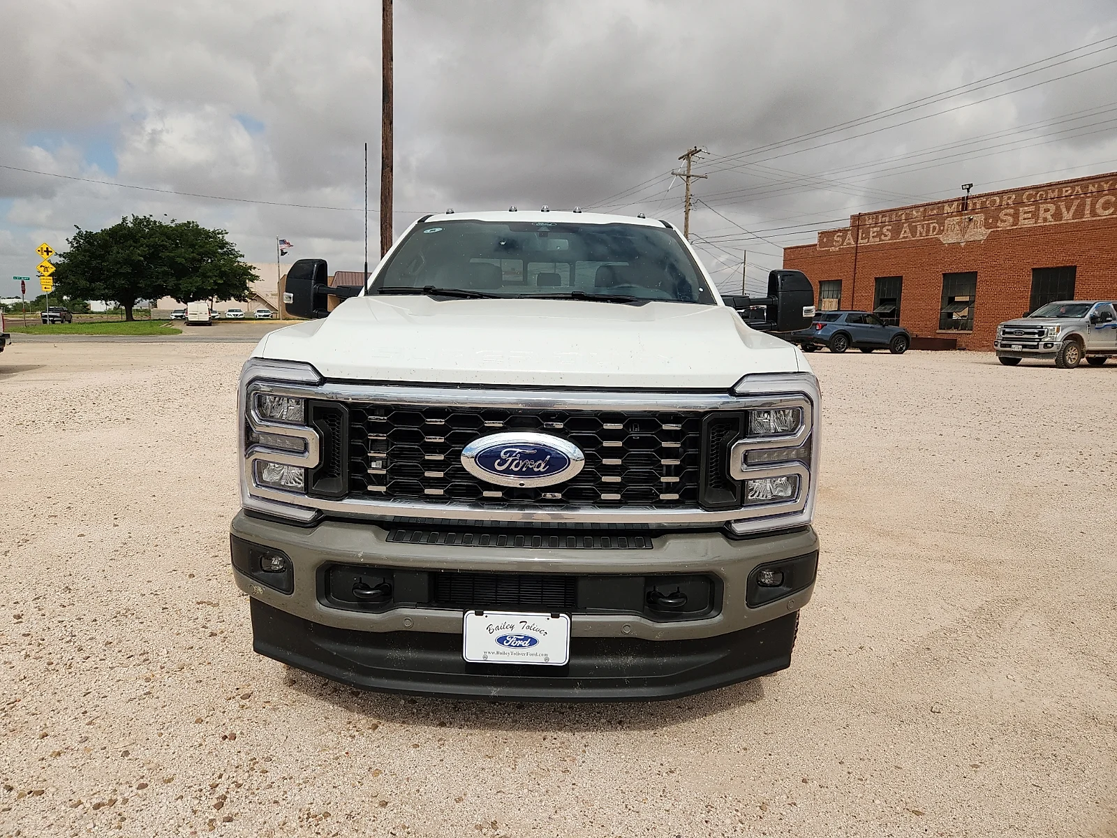New 2026 Star White Metallic Tri-Coat Ford F-350® King Ranch® image 2