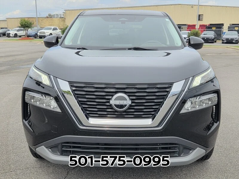 Used 2023 Super Black NISSAN FWD SV image 6