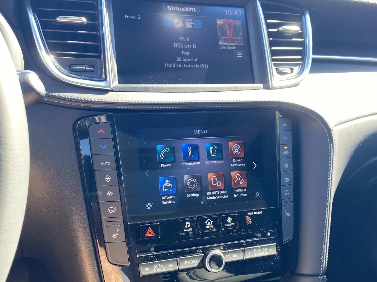 2025 INFINITI QX50 Luxe - Photo 18