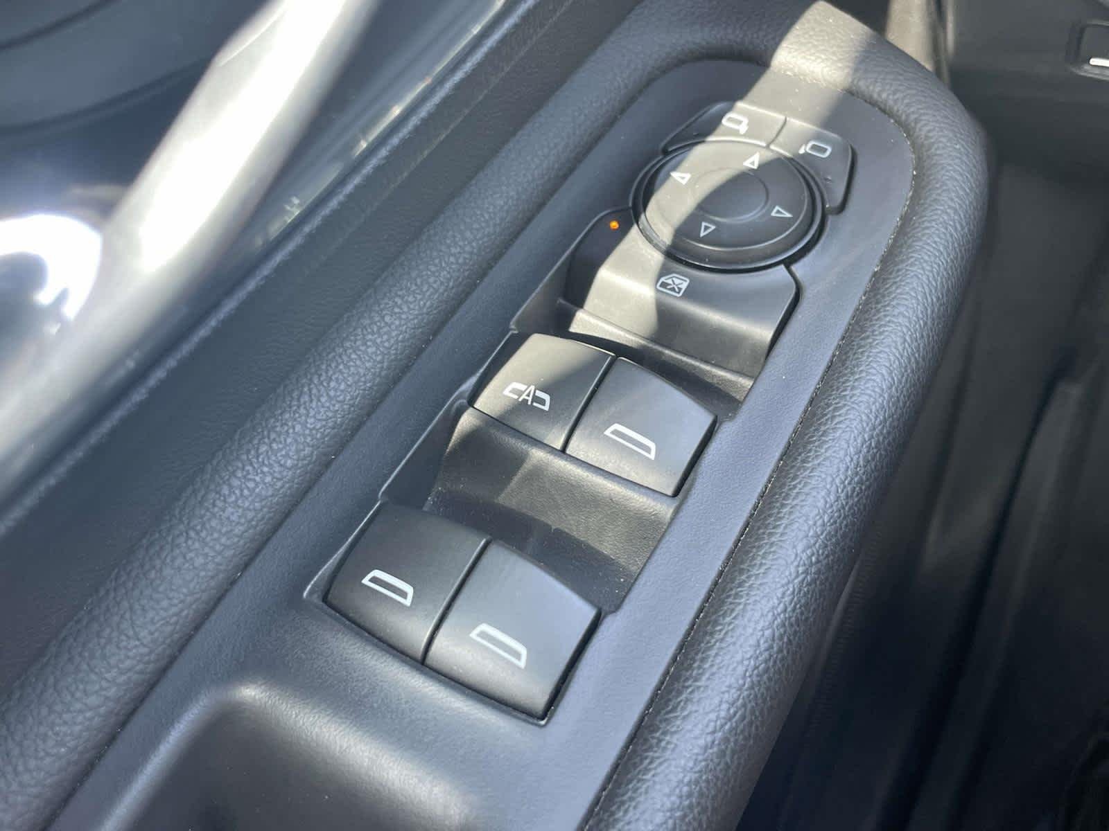 Used 2024 Sterling Metallic GMC SLE image 35