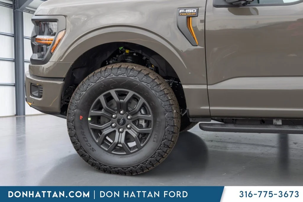 New 2026 Marsh Gray Ford Tremor® image 30