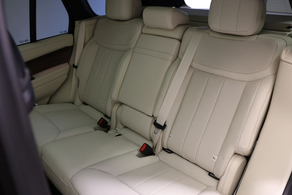 2026 Land Rover Range Rover SE - Photo 35