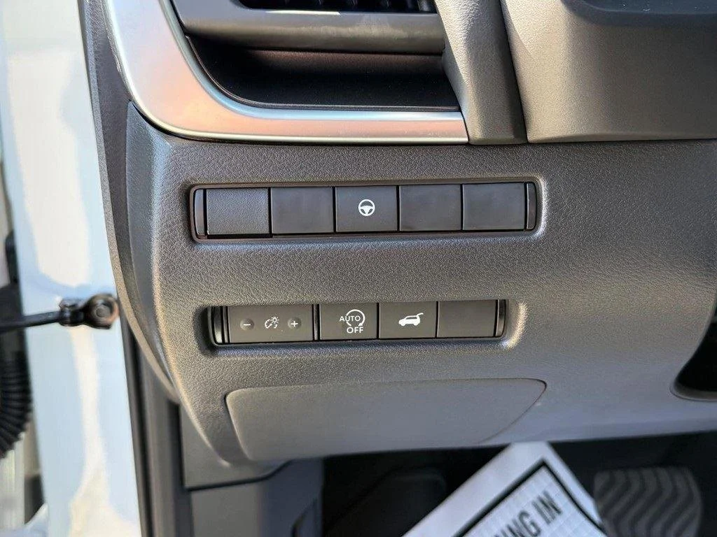 2026 Nissan Rogue SV - Photo 15