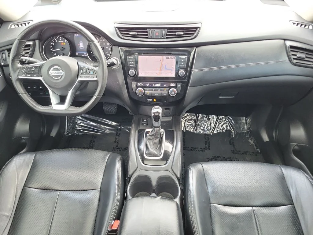 Used 2018 Black Nissan SL image 16