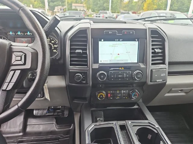 Used 2018 Red Ford XL image 18