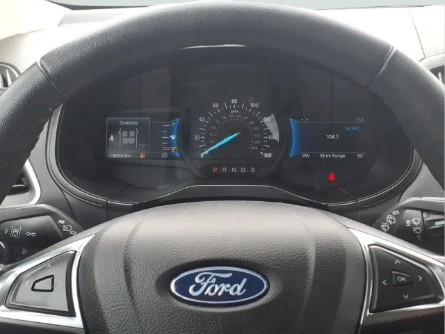 Used 2023 White Ford SEL image 37