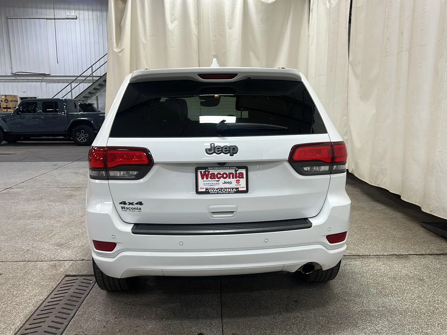 Certified Used 2021 Bright White Clearcoat Jeep 80th Anniversary image 4
