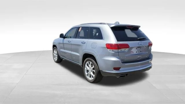 Used 2021 Silver Jeep Summit image 6