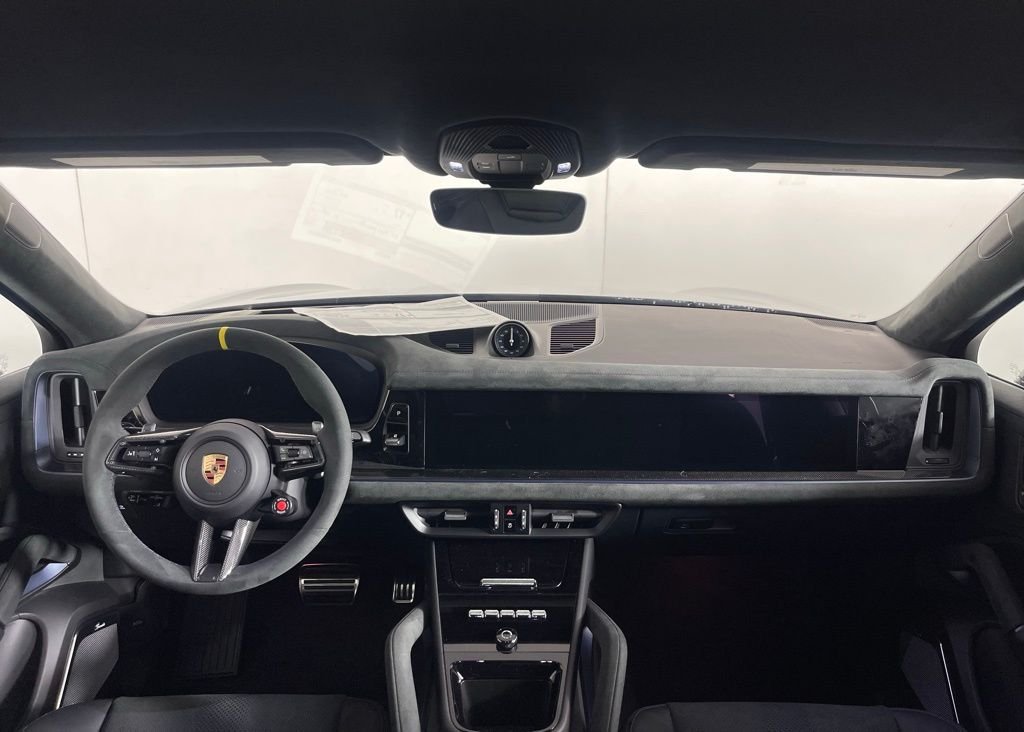 2025 Porsche Cayenne Coup Turbo GT - Photo 21