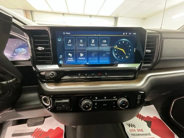 Used 2024 Gray Chevrolet LT image 10