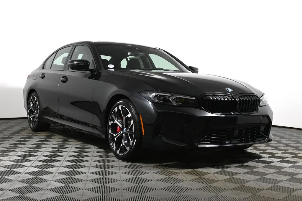 New 2026 Black BMW 330i xDrive image 9