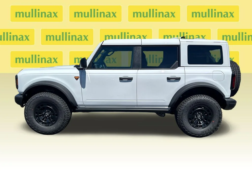 New 2026 White Ford Badlands image 9