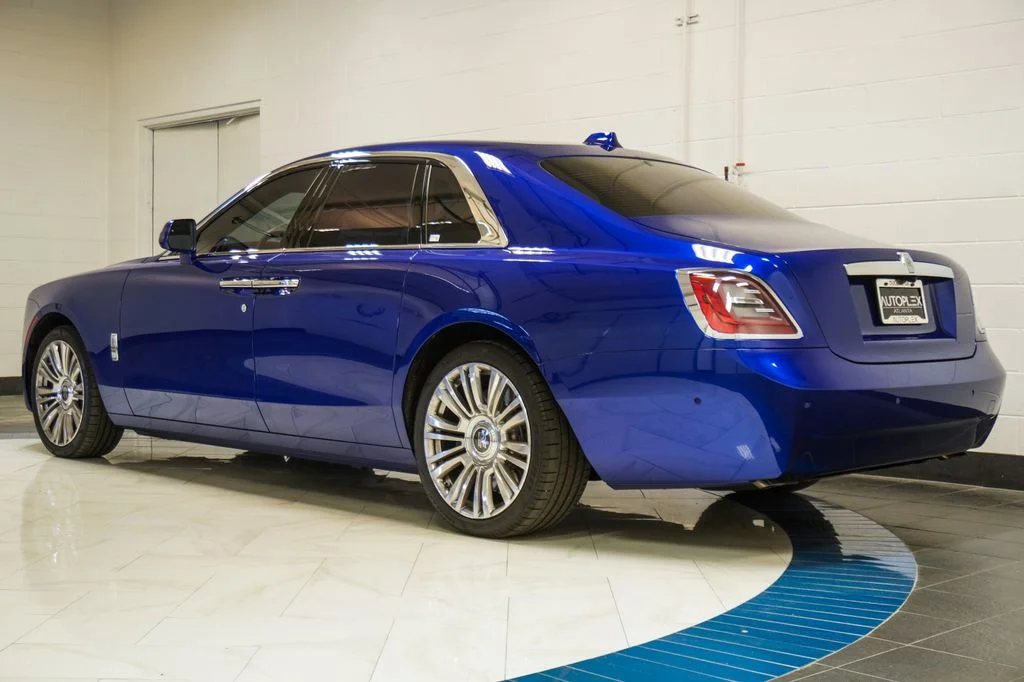 Used 2024 Blue Rolls-Royce Base image 36