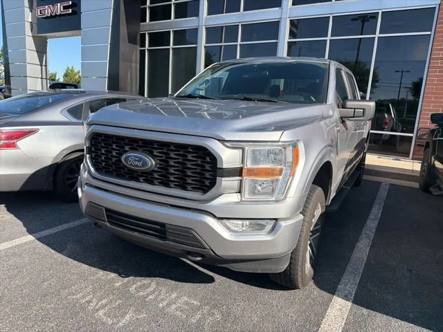 Used 2021 Silver Ford XL image 1