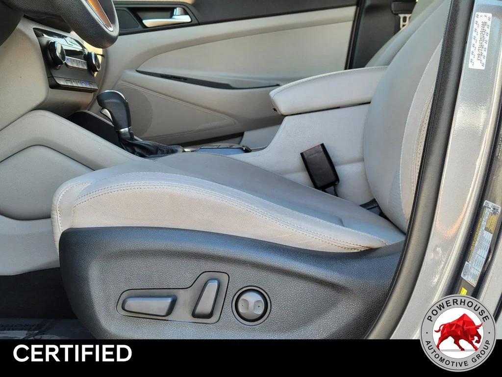Used 2021 Gray Hyundai Value image 22