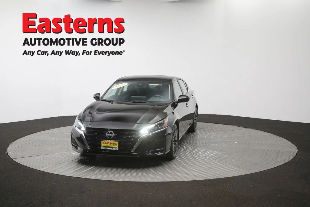 Used 2025 Black Nissan 2.5 SV image 55