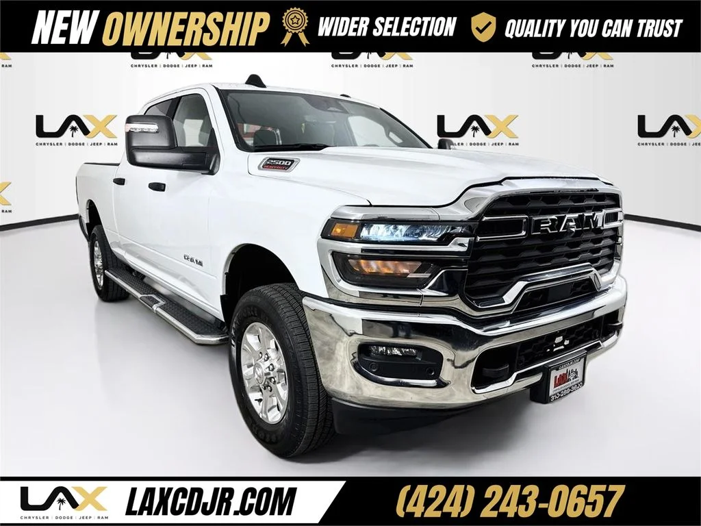 Used 2025 White Ram Big Horn image 1