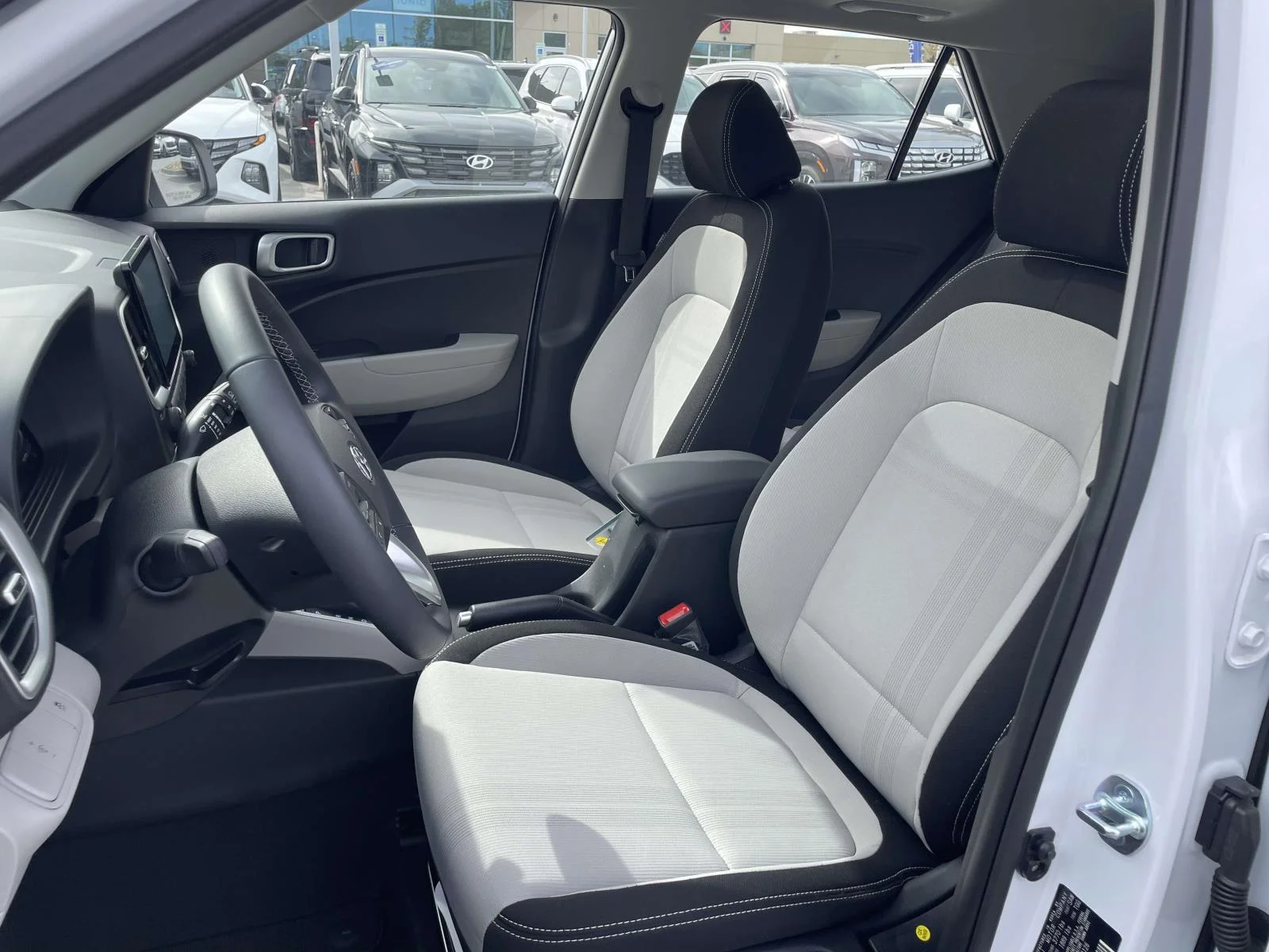 Used 2026 Lunar White Hyundai SEL image 8