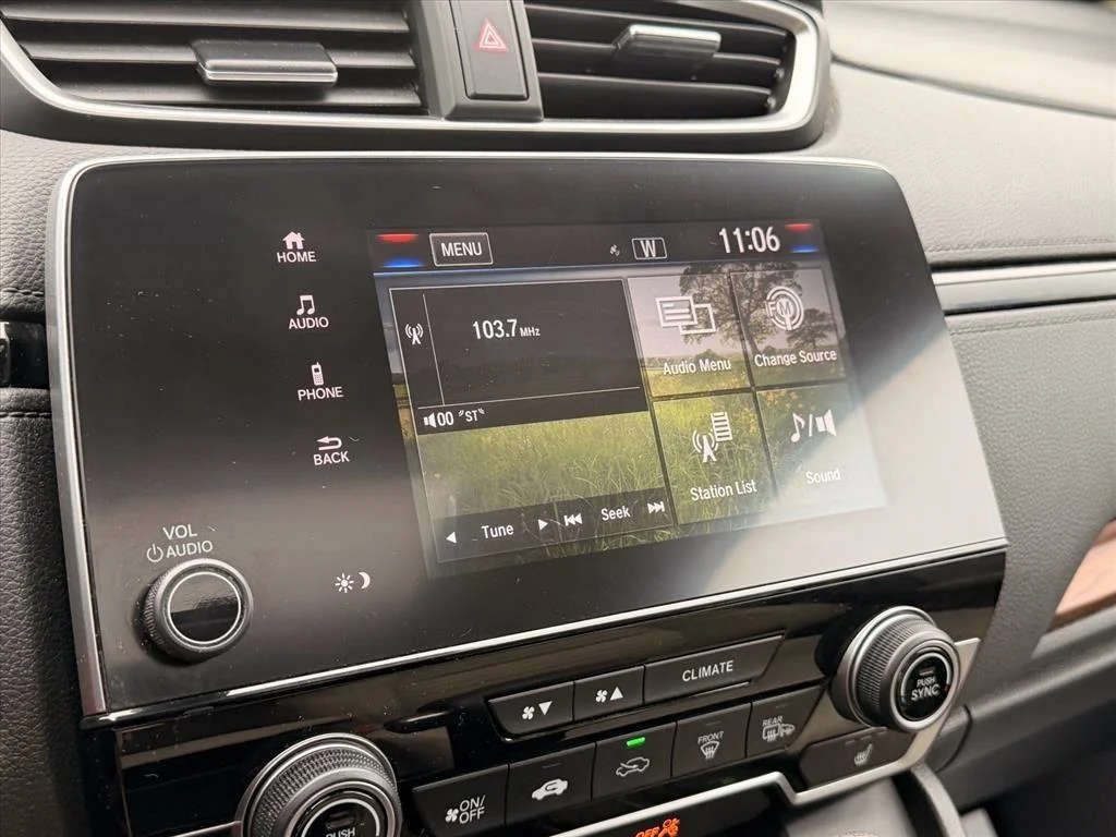 Used 2017  Honda EX image 21