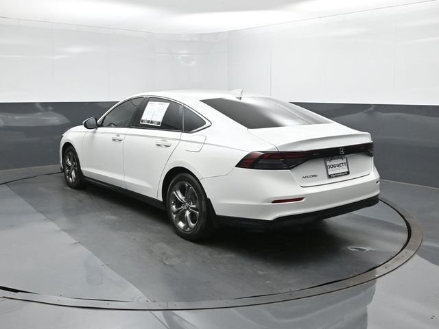 Used 2024 White Honda EX image 5