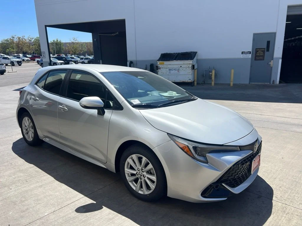 Certified Used 2024 Classic Silver Metallic Toyota SE image 2