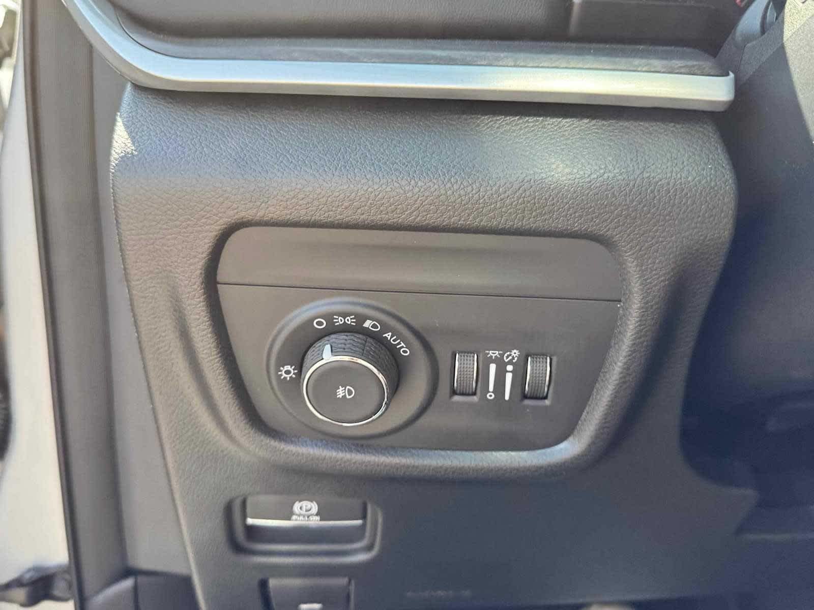 2025 Jeep Grand Cherokee L Limited - Photo 23