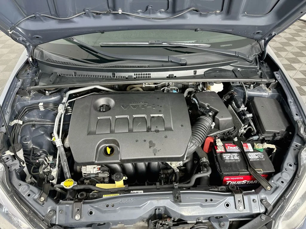 Used 2014 Slate Metallic Toyota S Premium image 30