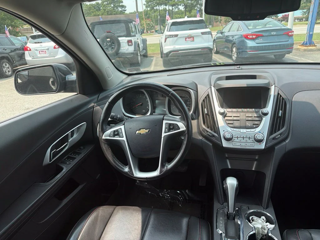 Used 2013 Black Chevrolet LT image 9