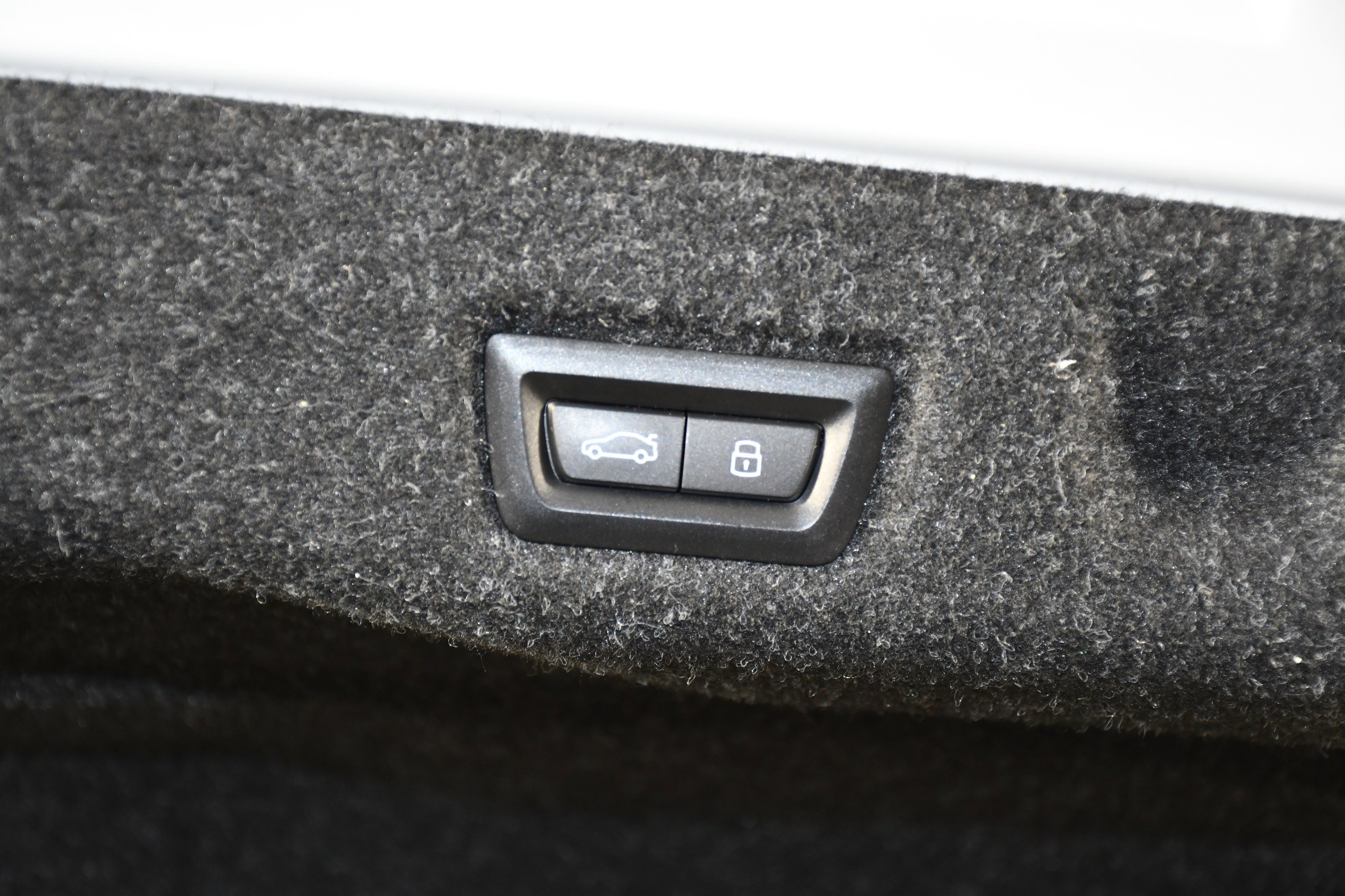 2025 BMW 5 Series 530i - Photo 51