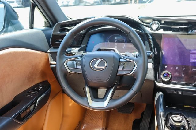 Certified Used 2023 ETHER Lexus 450e Luxury image 17