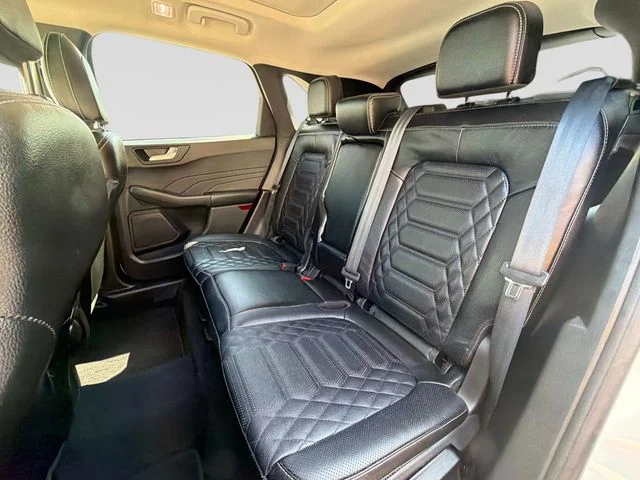 Used 2023 White Ford Platinum image 15