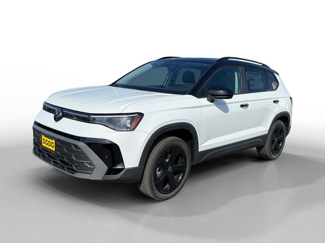 2026 Volkswagen Taos SE Black