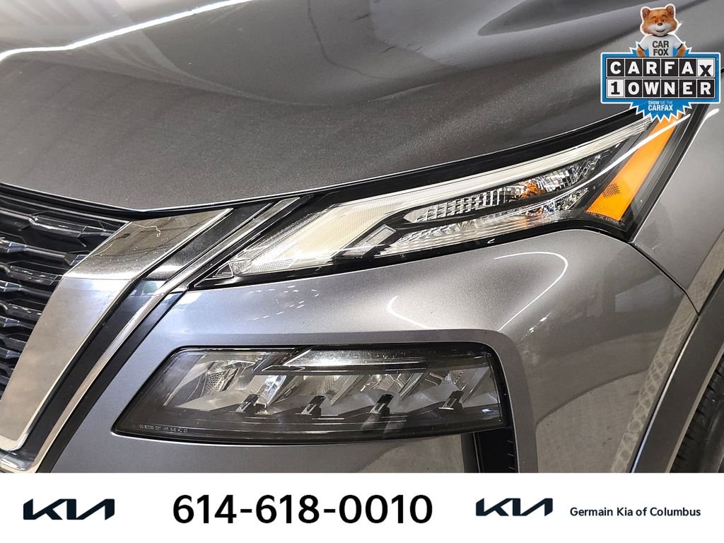 Used 2023 Gray Nissan S image 15