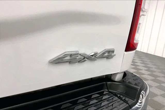 Used 2024 Bright White Clearcoat Ram Big Horn image 9