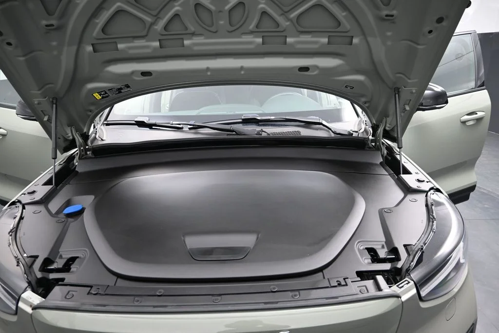 Certified Used 2023 Green Volvo Ultimate image 18