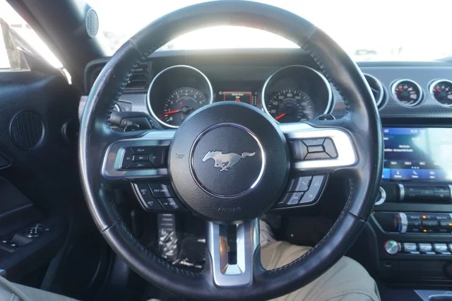 Used 2022 BLUE Ford GT image 18