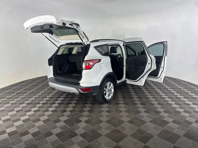 Used 2017 White Ford SE image 14