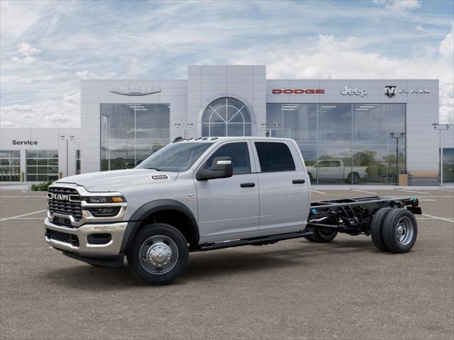New 2026 Bright White Clear-Coat Exterior Paint RAM TRADESMAN image 37