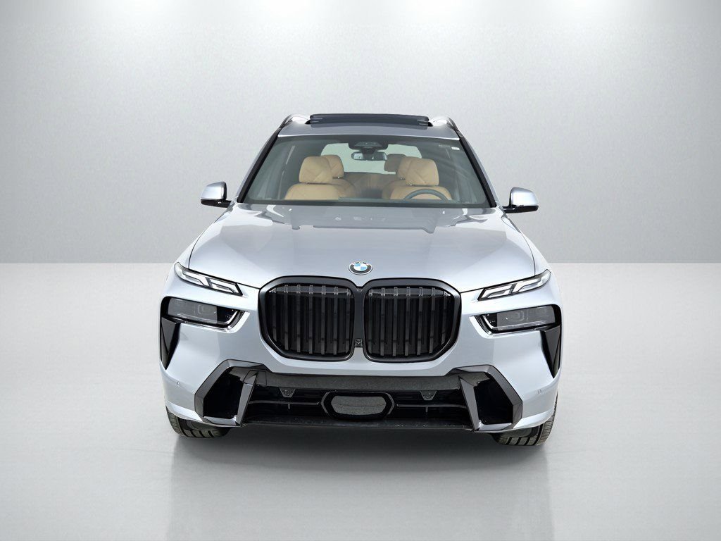 Used 2026 Gray BMW xDrive40i image 3