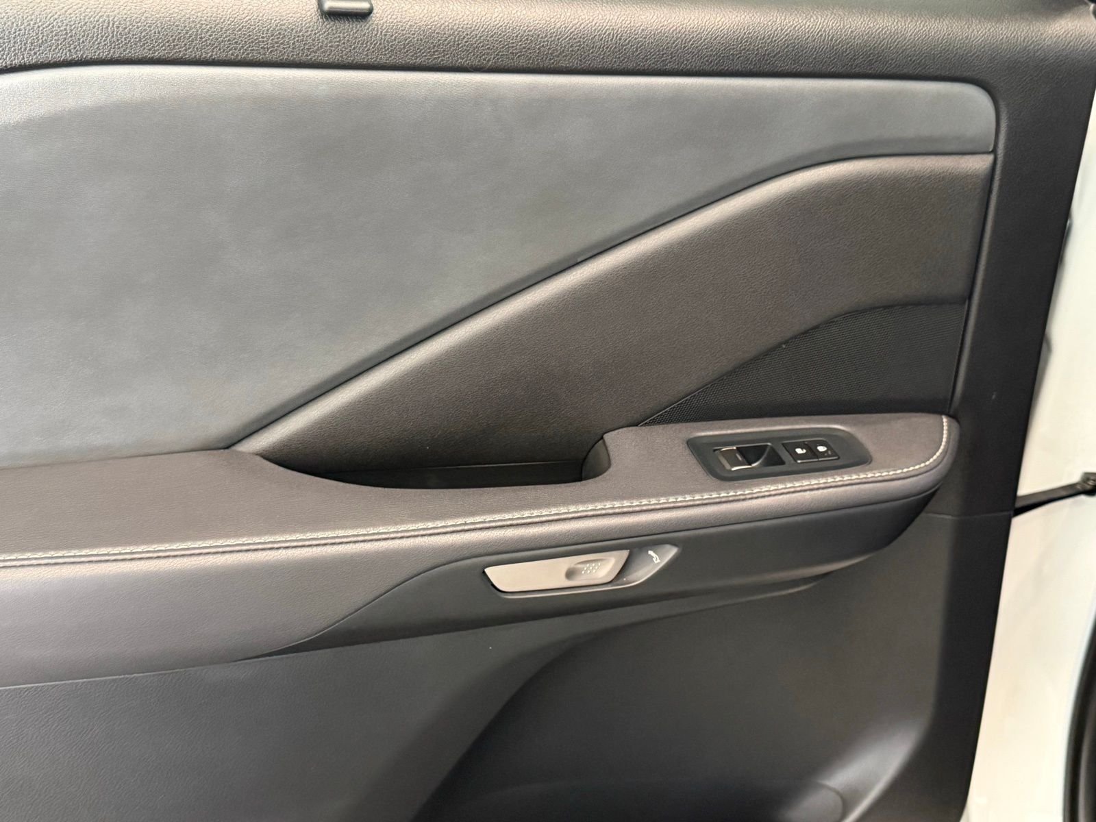 Used 2025 Beige Lexus 350 Premium image 26